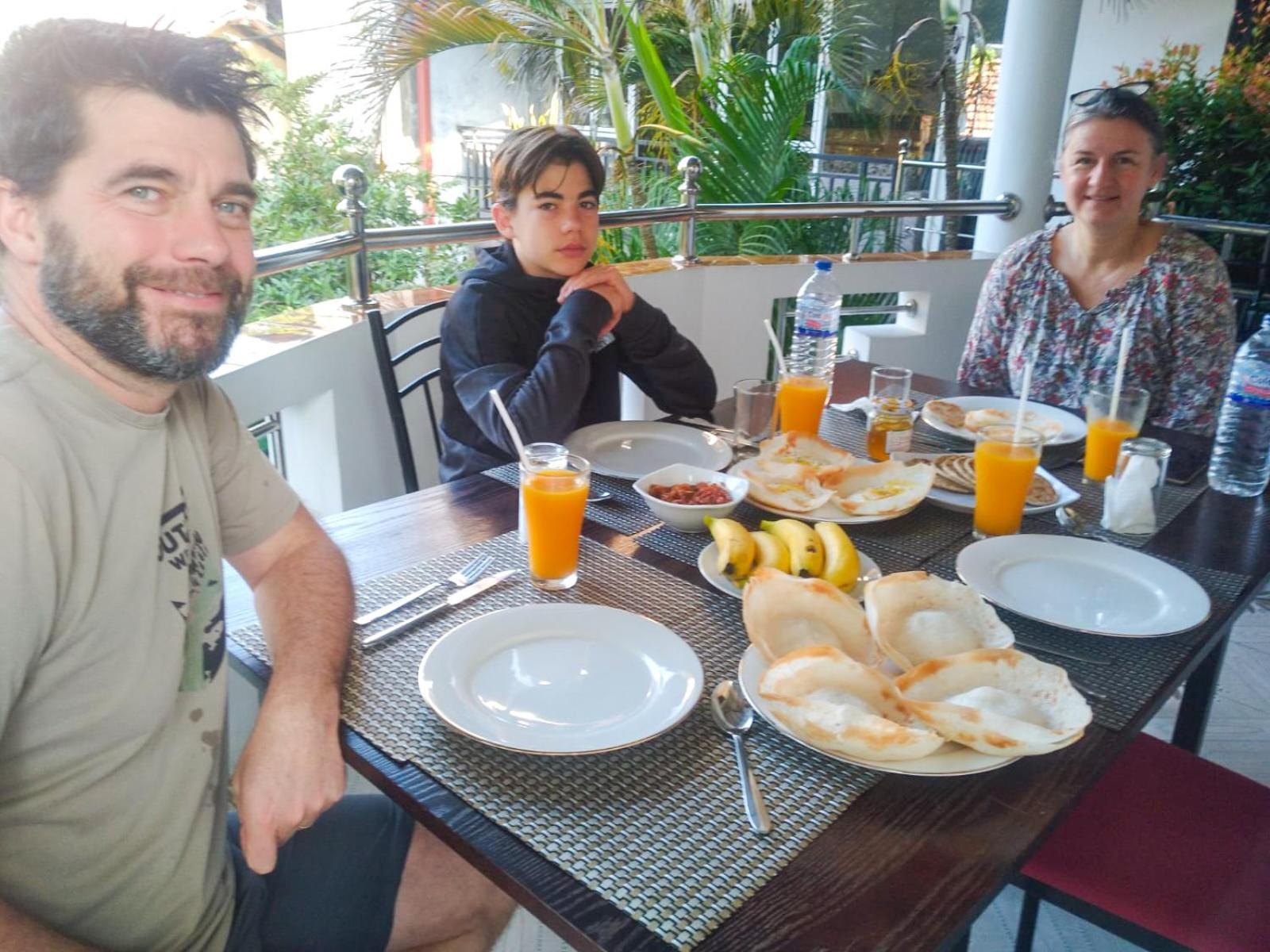 Myr-O Homestay Kombichankulama Zewnętrze zdjęcie